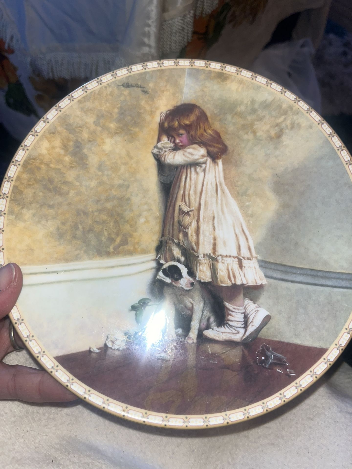 Vintage THE ORIGINAL ‘IN DISGRACE’ ROYAL DOULTON DECOR PLATE VICTORIAN CHILDHOOD. #9280N in great condition located Off lake mead and Simmons area ask