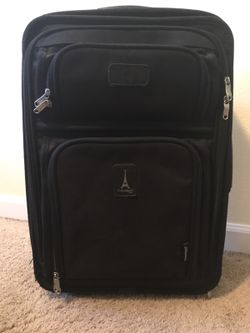 Travelpro top crew 3