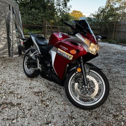 2011 Honda CBR250R