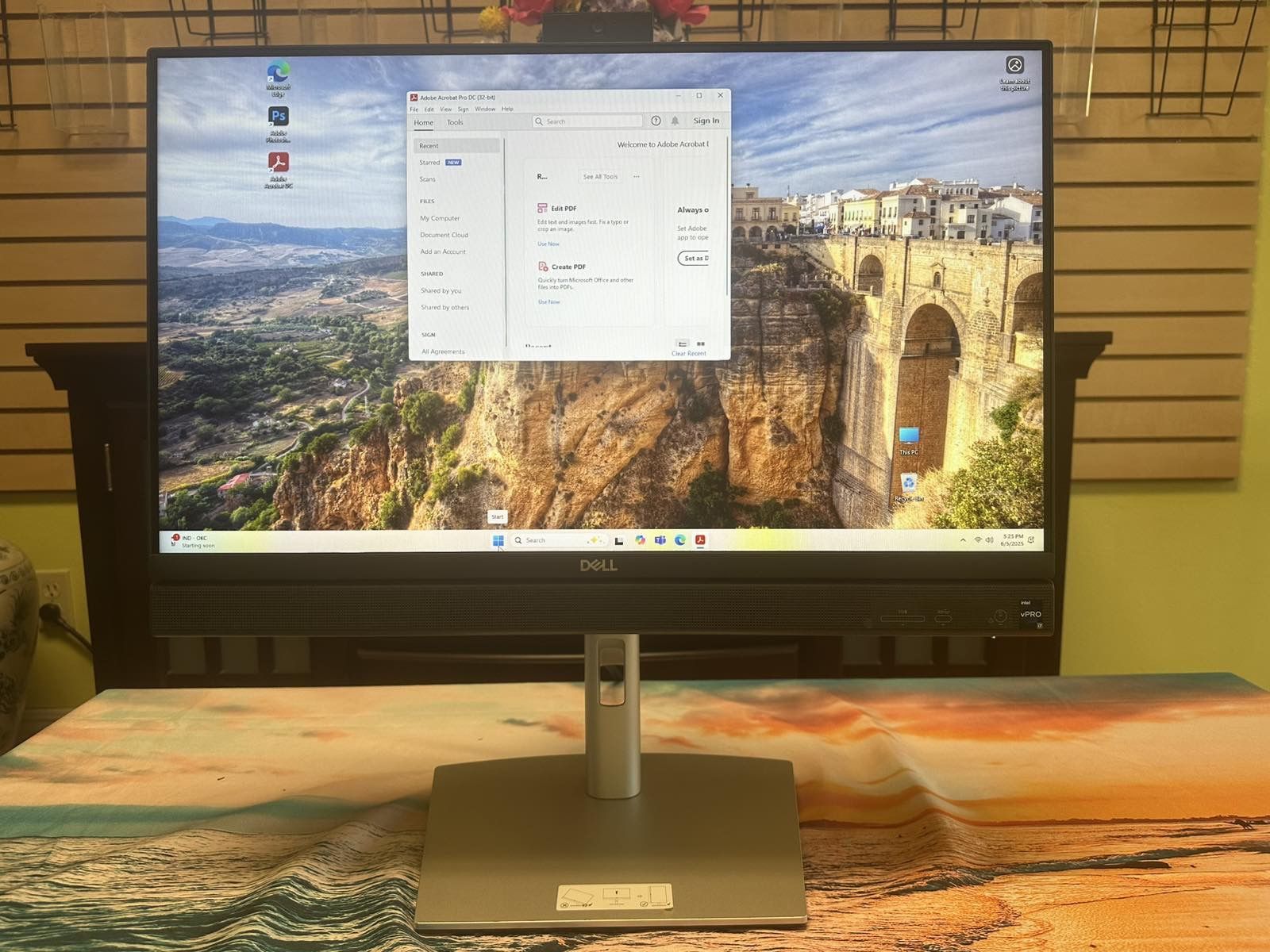 Like New Dell AiO Computer - Very Strong & Fast