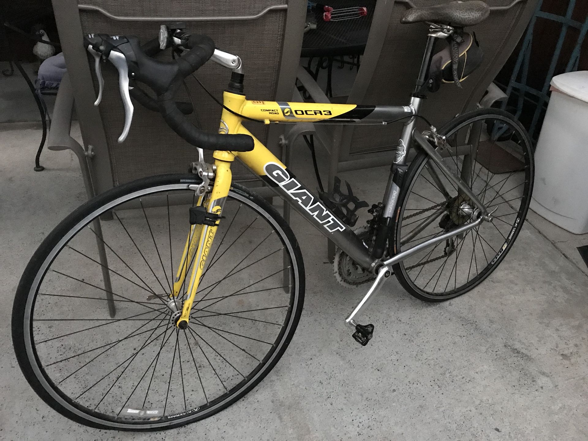 Giant compact road bike deals