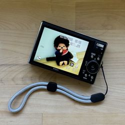 Nikon COOLPIX S50 7.0MP Black Digital Camera // Working + Charger 📸