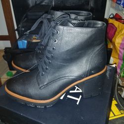 Women's Black Boots 