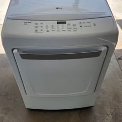 LG Electric Dryer 