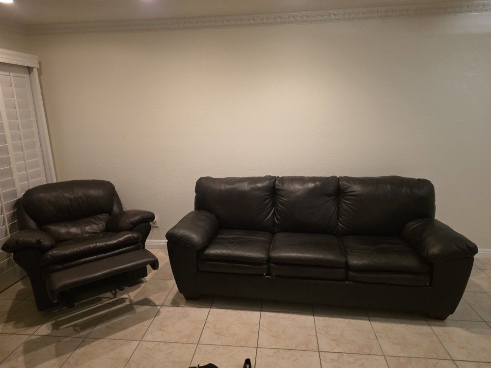 Leather Couches Set
