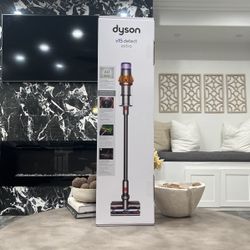 Dyson V15 Detect Extra Cordless Vacuum 