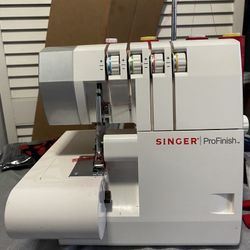 Singer Serger Sewing Machine-coral Gables