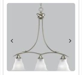 Trinity Collection 4-Light Brushed Nickel Etched Glass Traditional Chandelier Light

Trinity 4-Light Brushed Nickel 