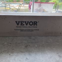 Vevor Large Manual Tile Cutter Closed Box