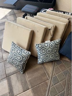 Patio Outdoor Cushion Set – Beige with Blue Accent Pillows – Good Condition