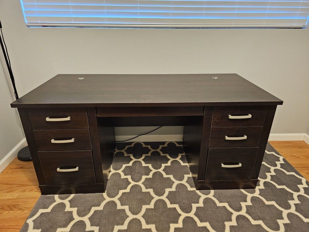 Sauder Executive Desk Port Collection