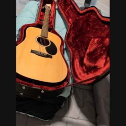 Jasmine JD36-NAT J-Series Acoustic Guitar, Natural With Case & Strap. excellent Condition