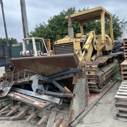 Bull Dozer