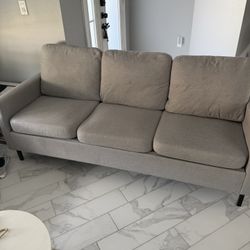 3 Seater And Two Chairs 