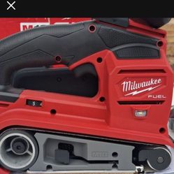 Milwaukee Fuel Belt Sander ,M-18