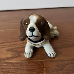 Vintage bobblehead brown/white spotted beagle 6 inches long