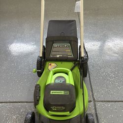 Greenworks 60V 21" Self-Propelled Cordless Lawn Mower, Brushless Motor, LED Lights, Includes 4X 4.0Ah Batteries & Rapid Dual-Port Charger