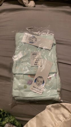 Baby 6 piece gift set 3-6 month