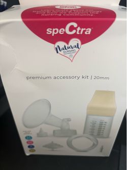 Breast pump accessory kit & breastmilk bags