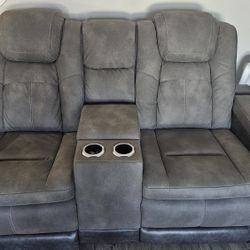 Power Recliner LoveSeat With USB Charging 