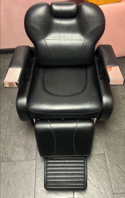 Hairstylist/Barber chair