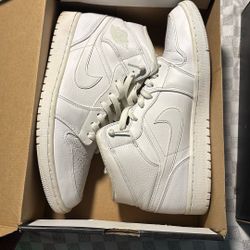 Jordan 1 Mid