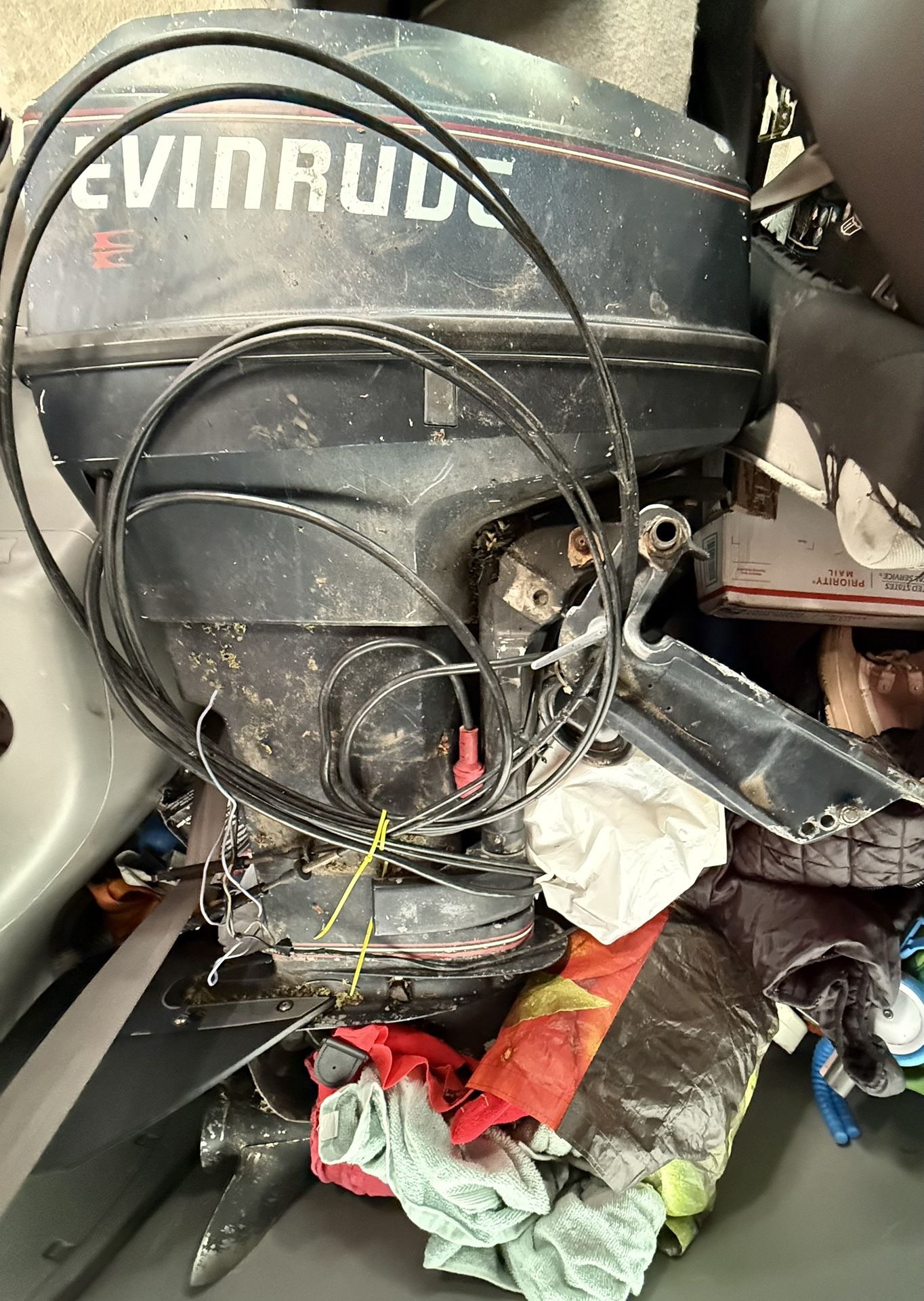 48 Hp Outboard Motor (repair Or Parts)