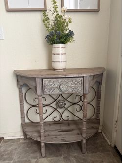 Entryway table