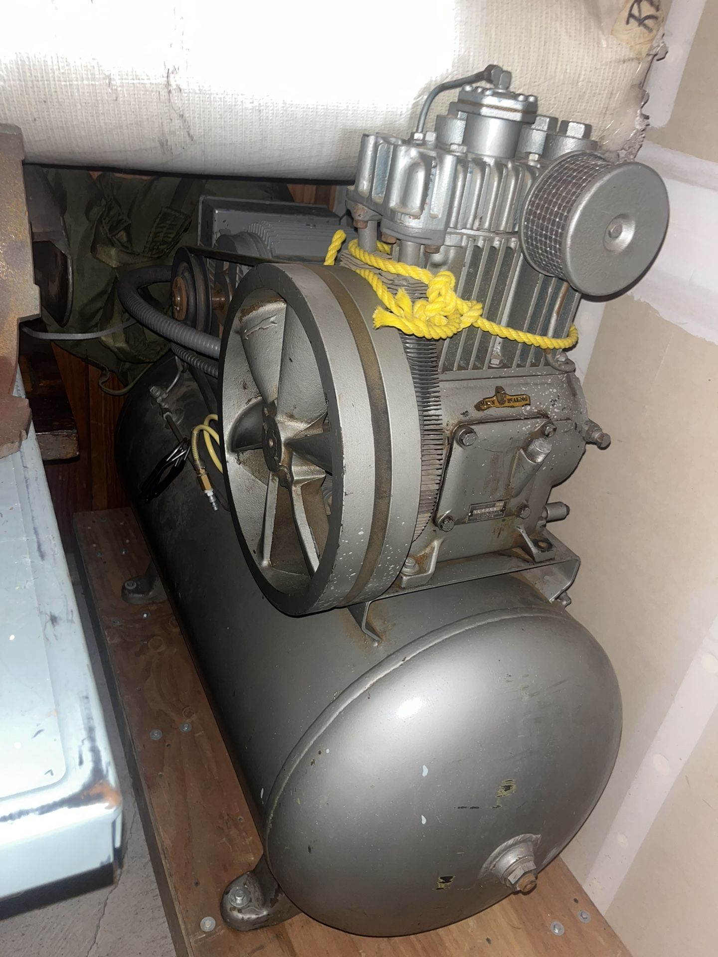 Industrial Air Compressor