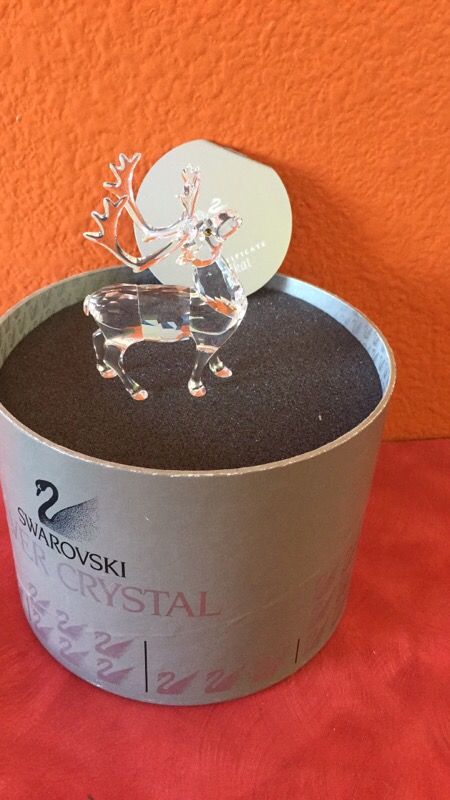 Swarvoski Reindeer with Certificate