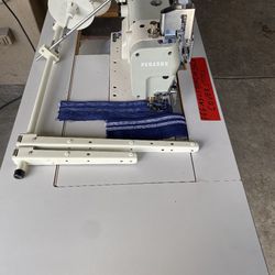 INDUSTRIAL SEWING’S MACHINE 