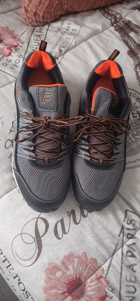 Fila Hard Tip Sneaker