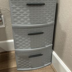 3 Drawer Plastic Storage