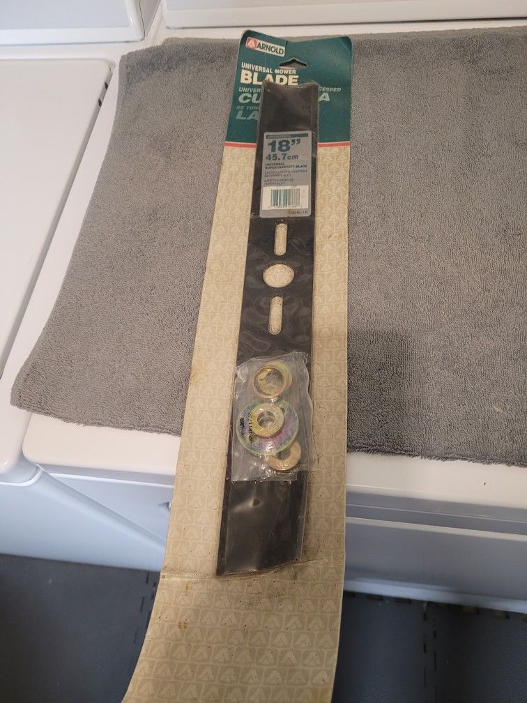 18" Universal Lawn Mower Blade