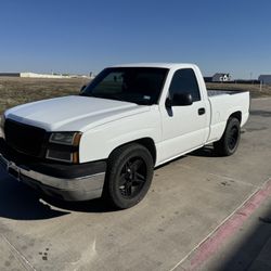 2003 Chevy Silverado V6 Short Bed
