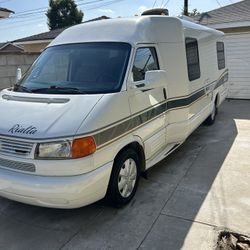 1997 Winnebago Rialta VW Class B Whit 62,000 Original Miles