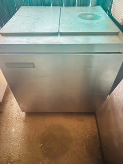 One door top collar