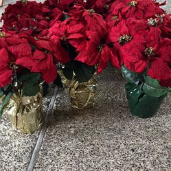 Artificial Red Poinsettias 