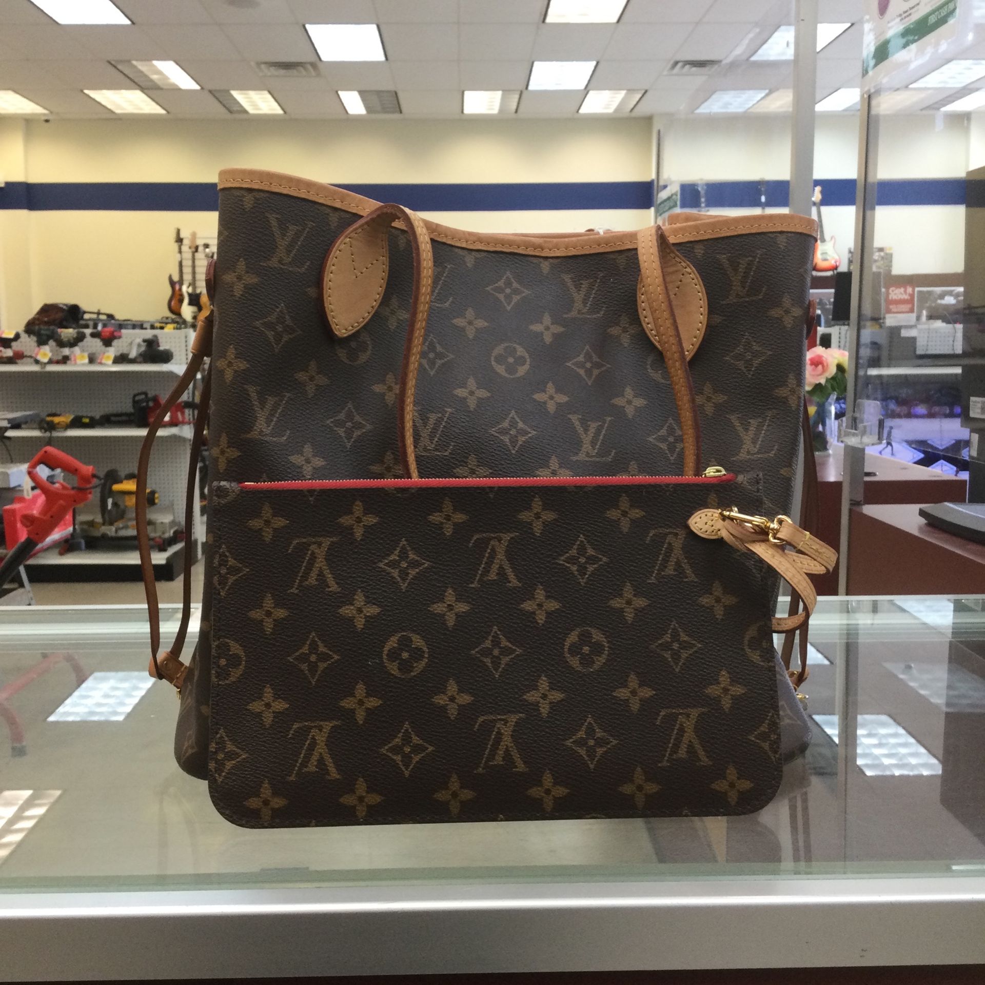 Louis Vuitton Neverfull And Pochette Bag