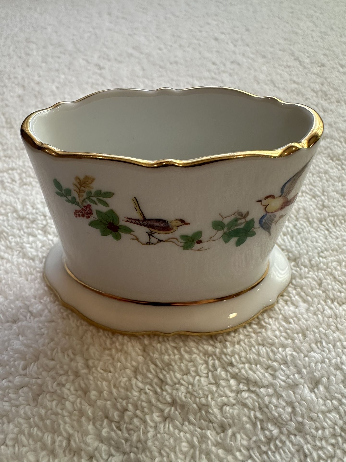 ROYAL BAYREUTH vintage porcelain toothpick/cotton swab holder porcelain trinket w/ gold rim Made in Germany
