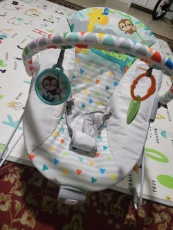 Baby bouncer