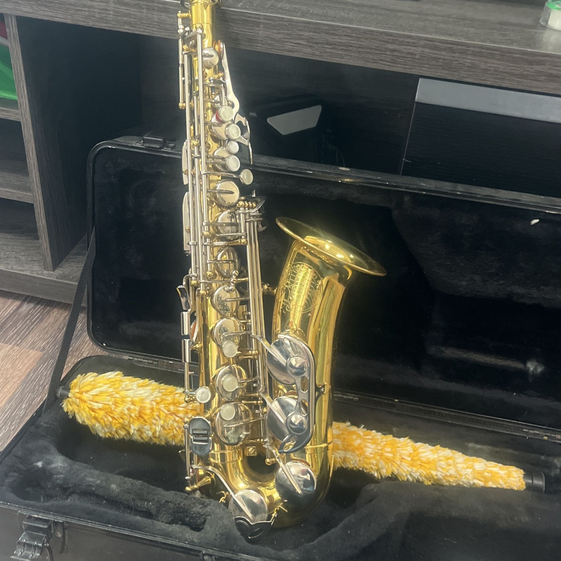 Saxofón Alto