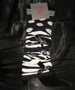 The LA DoubleJ Fashion Girl Leg Warmer, Black & White