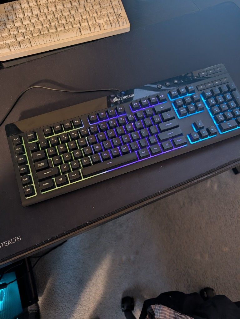 Corsair K55 RGB Keyboard