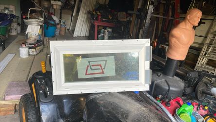 2/0x1/0 White Vinyl Window Fix