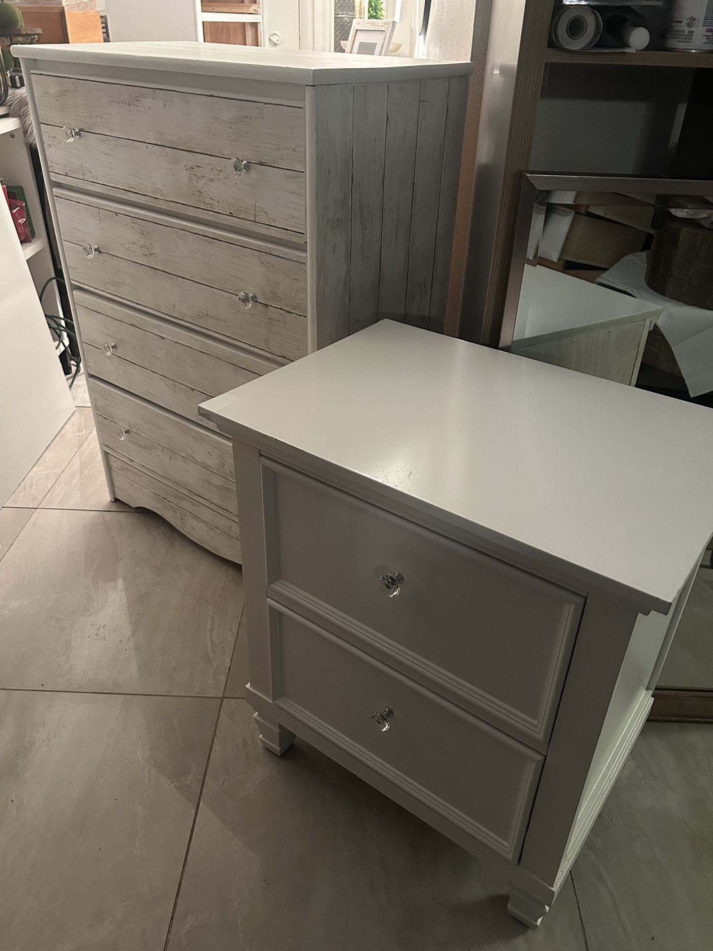 Farmhouse Dresser & Nightstand Set