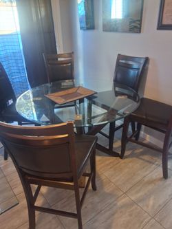 Kitchen table and wooden base coffee center table very heavy