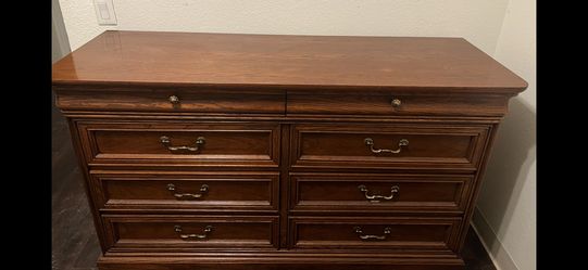 Drexel Fine Made Bedroom Set