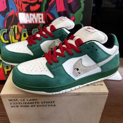 Warren Lotas // Jason Toxic Green Dunks 