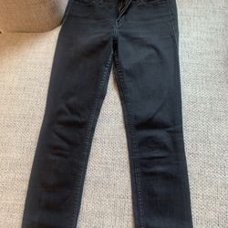 Hollister Size 1R
